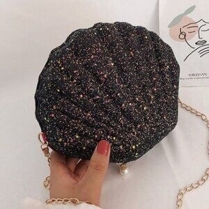 Glam Clam / Sparkle Seashell Crossbody Handbag /Black w/ Multi Color- NWT